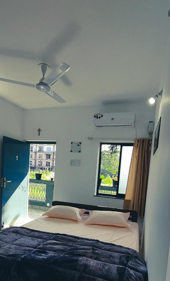 Cirilo'S Guest House باناجي المظهر الخارجي الصورة